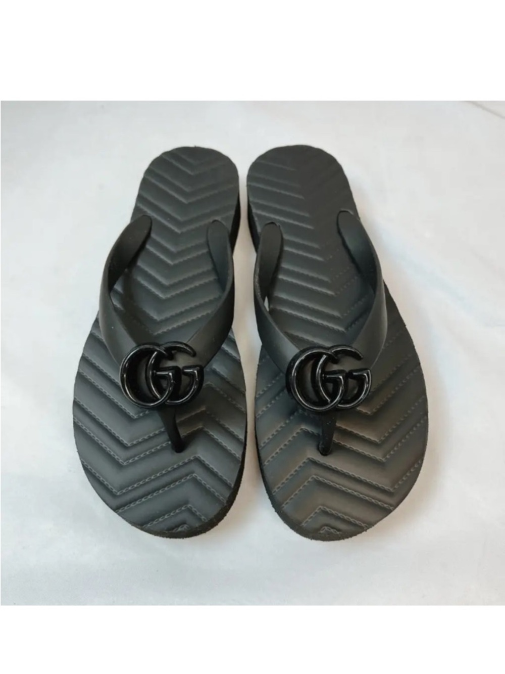 📌SALE📌 Gucci GG flip flop sandals • platform • thong Shoes • authentic - Picture 3 of 7